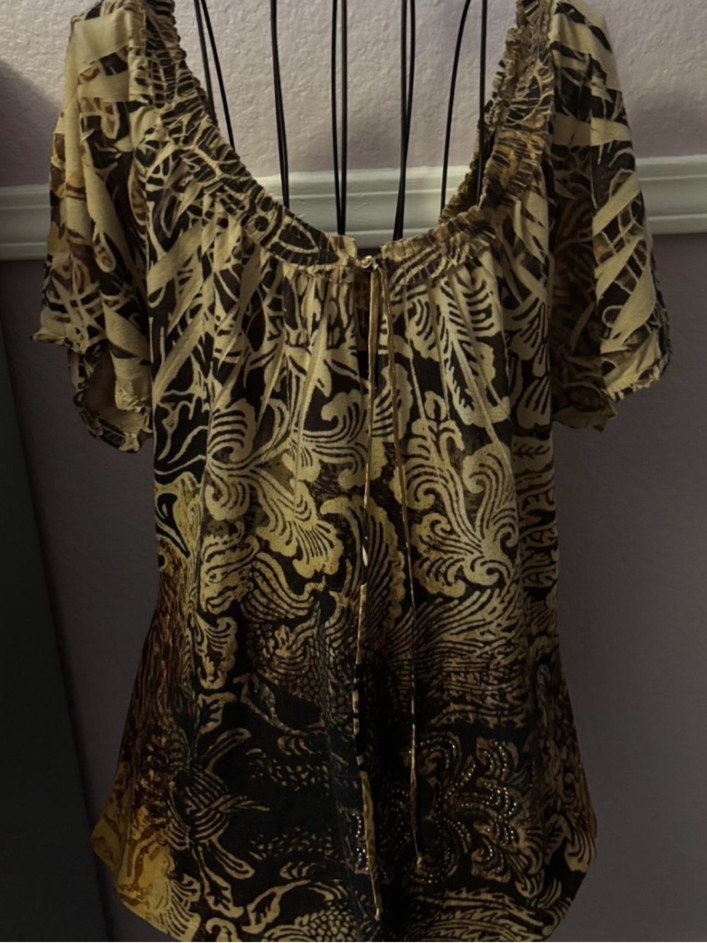 Womens Boho Black and Tan Printed Peasant Top With Rhinestones Size Large